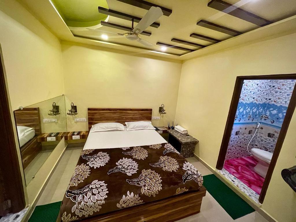 Hotel Saptarang Residency Panhāla Buitenkant foto