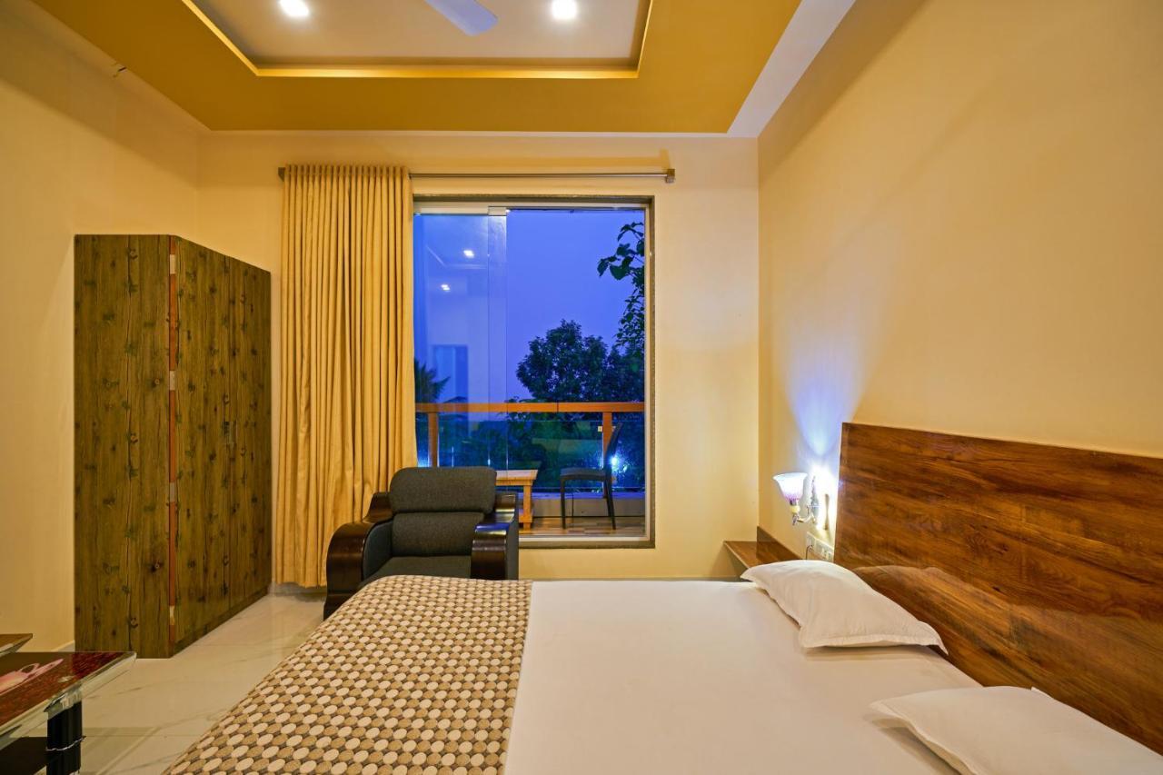 Hotel Saptarang Residency Panhāla Buitenkant foto