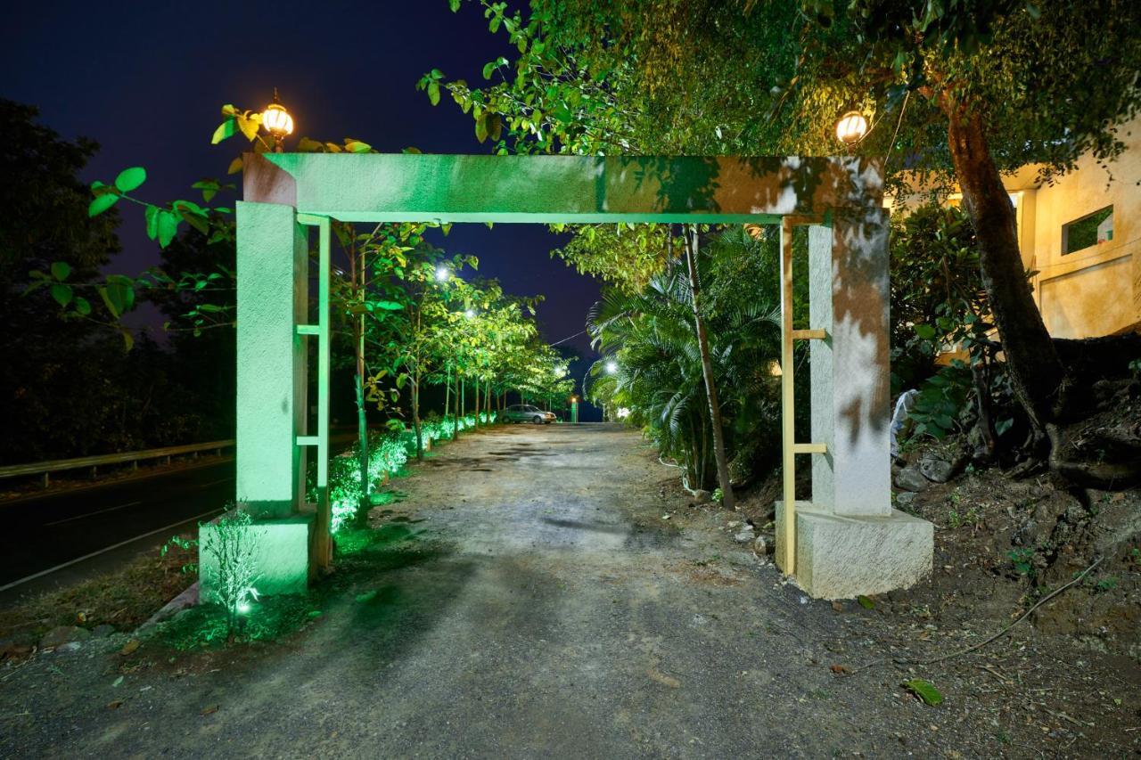 Hotel Saptarang Residency Panhāla Buitenkant foto